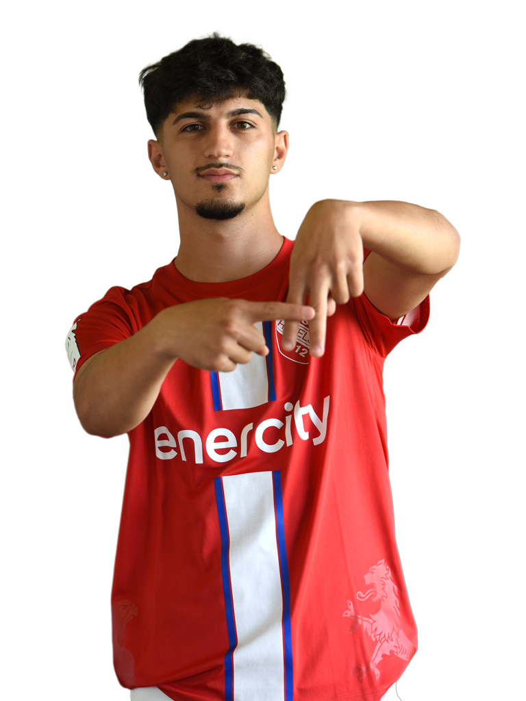 Pose_037_Oezdemir Hasan Özdemir